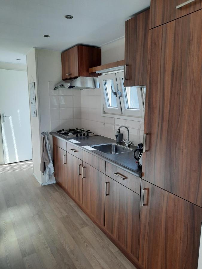 Chalet De Huismus Rijs Exteriör bild