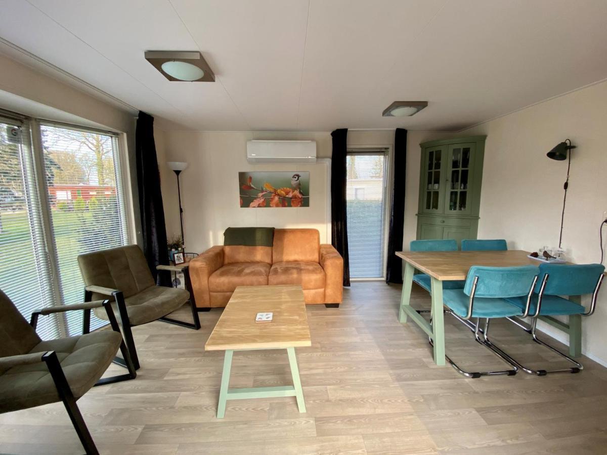 Chalet De Huismus Rijs Exteriör bild